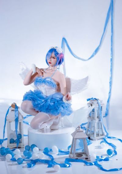 欧美色图视频免费_BD英语免费全集观看