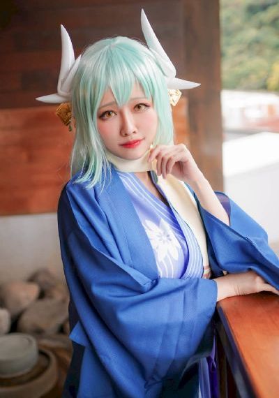 日韩精品精品不卡淫欲寺_电影在线观看