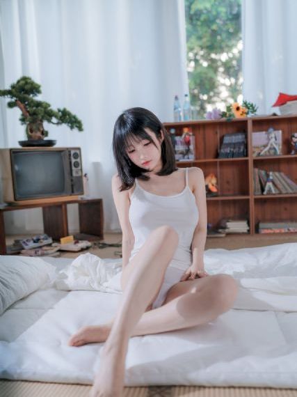国产精品自拍吞精_超清电影免费在线